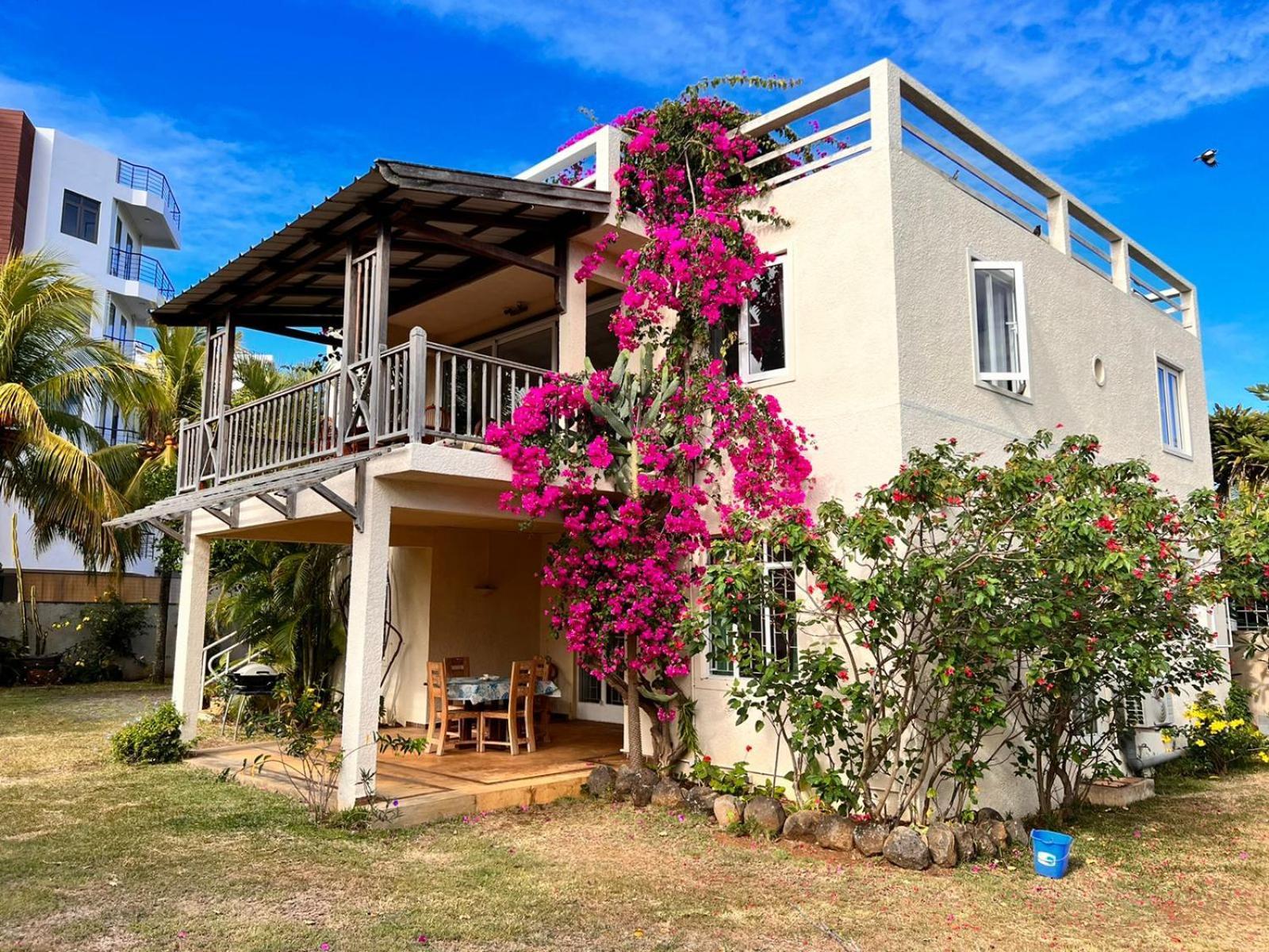 גראנדה באיה Roche Island Bungalows מראה חיצוני תמונה
